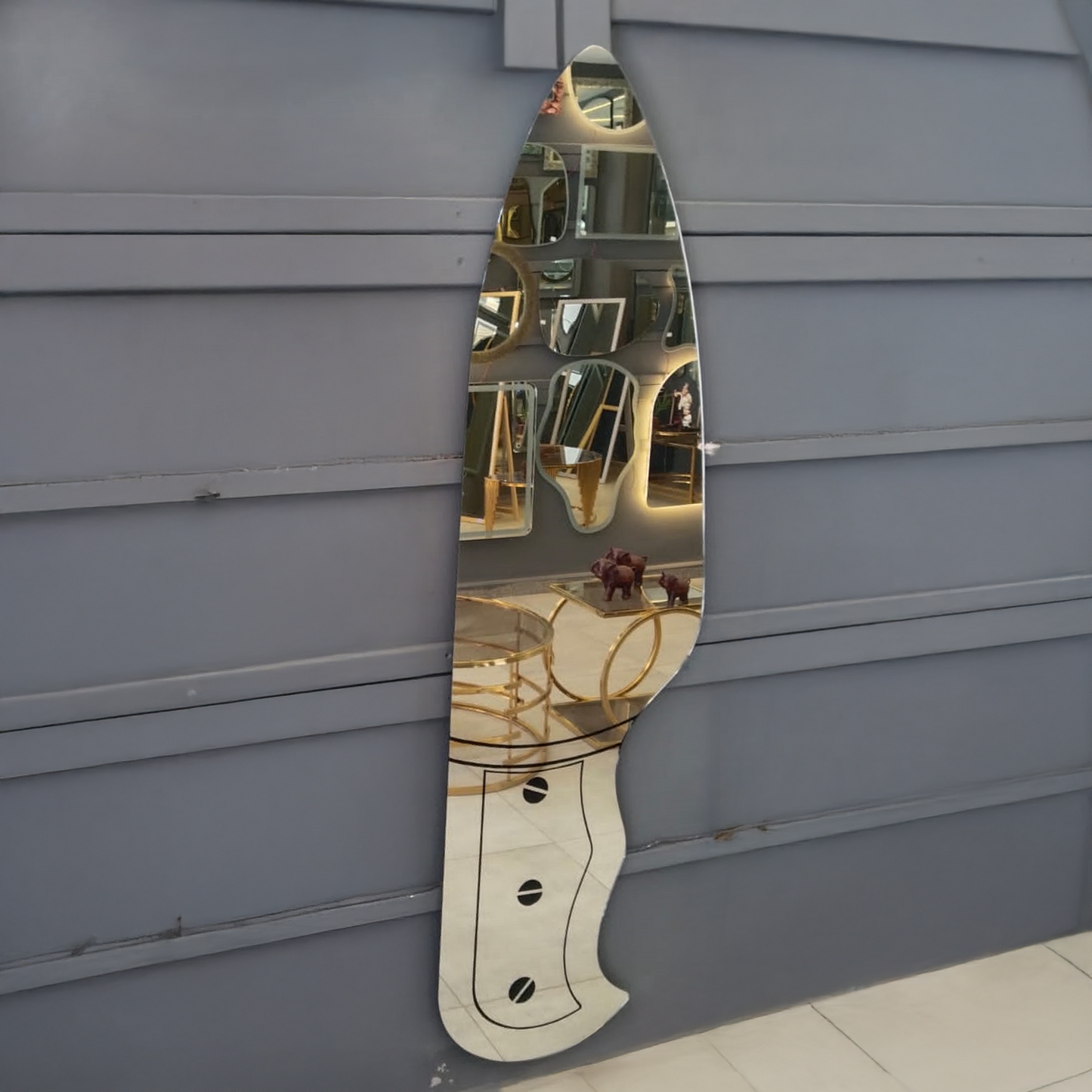 Knife-Shaped Wall Mirror