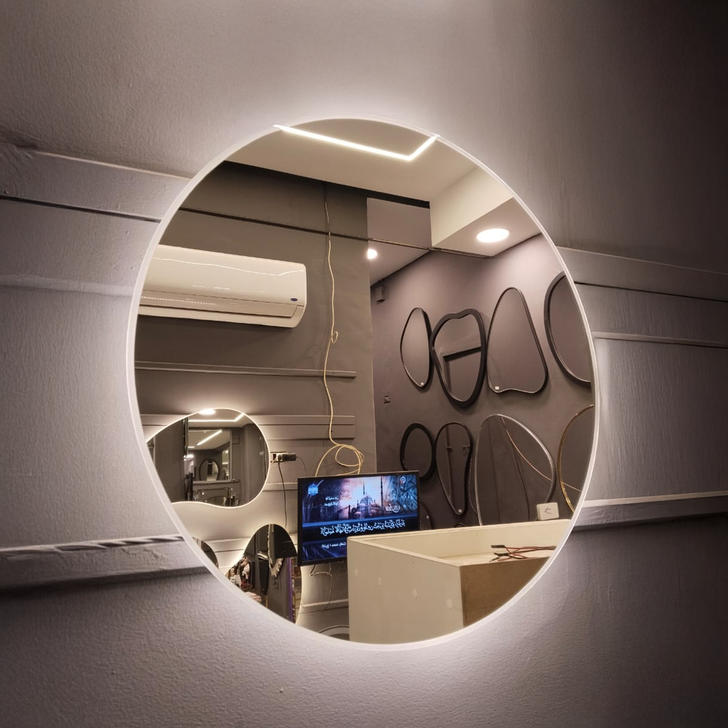Round LED Mirror