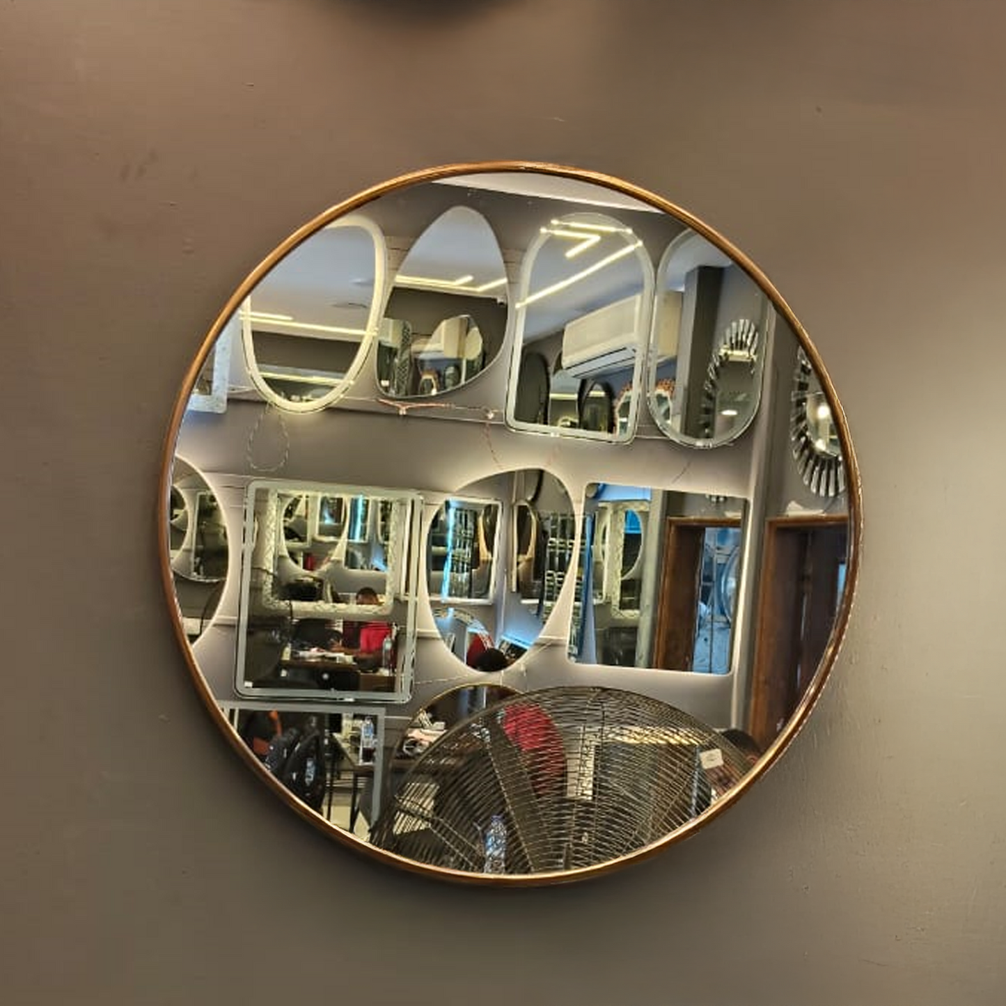 Luxury Gold-Rimmed Wall Mirror