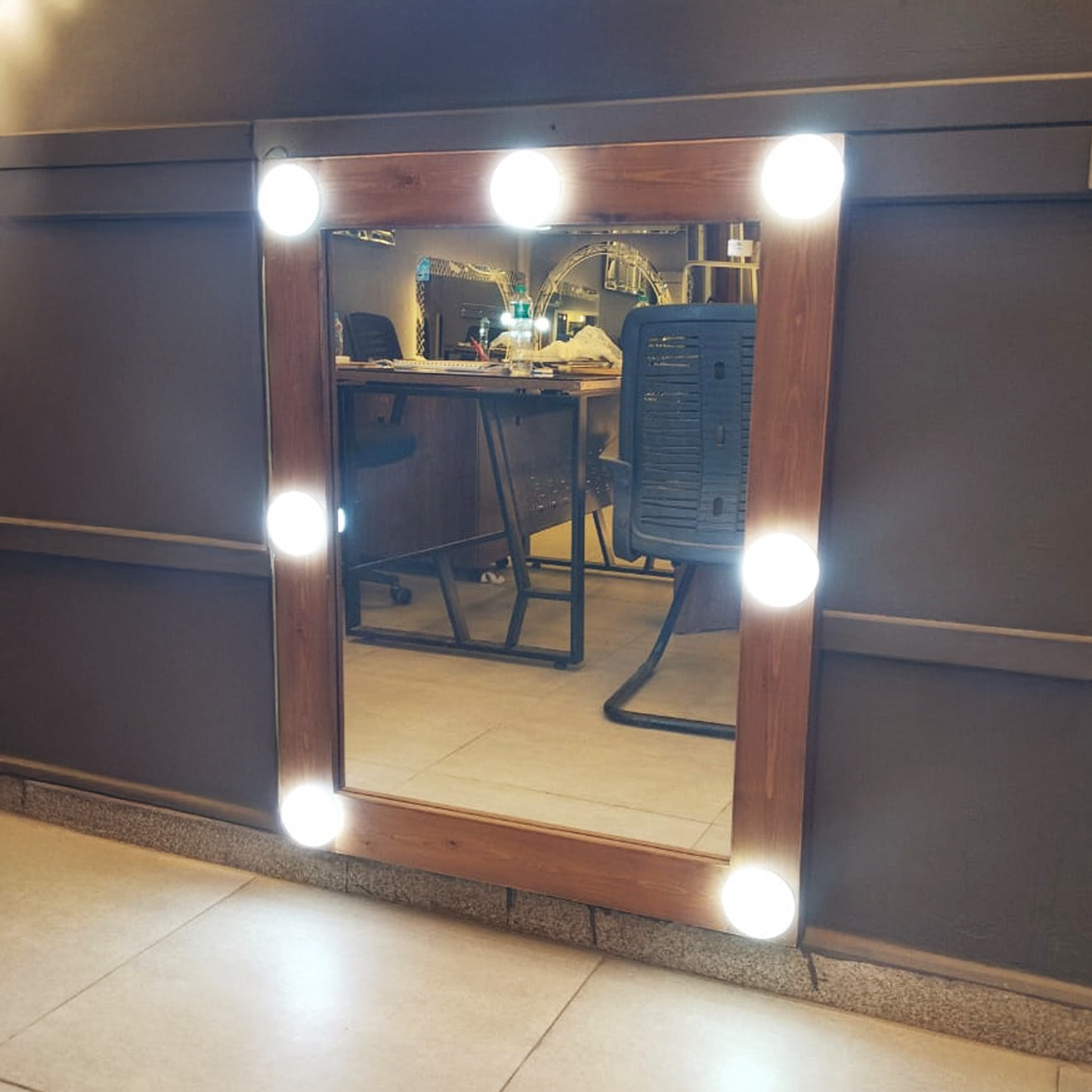 Rectangular Mirror with Built-in Lighting
